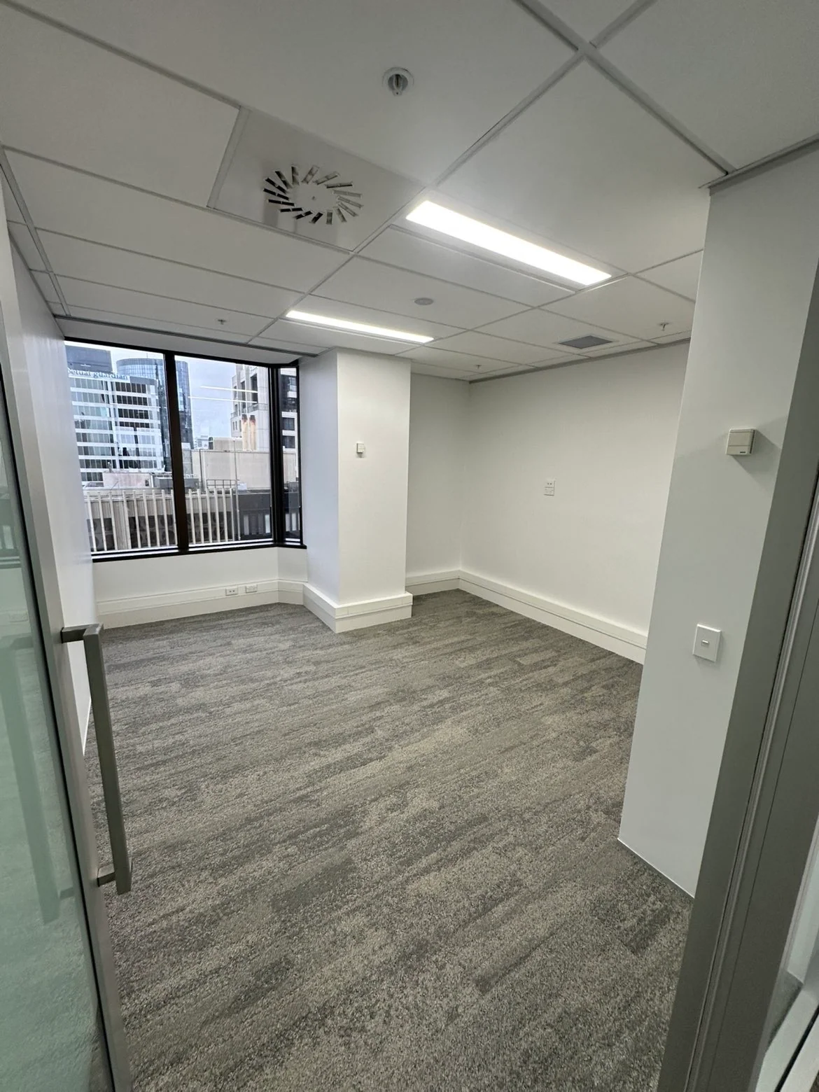 Office refurbishment room and doorway details
